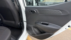 Hyundai i10 1.0 MPi SE 5dr Petrol Hatchback